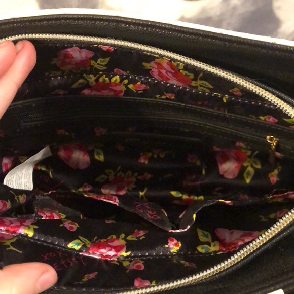 Betsy Johnson Purse - Picture 3 of 8